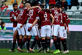 Torino-Bologna 1-0 grazie a Berenguer, Mazzarri batte Mihajlovic