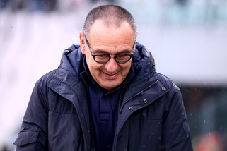 Sarri: "La Juve mi ha cambiato? Per mia moglie sono la solita testa di c..." - VIDEO