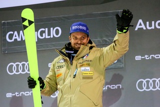 Moelgg, intervento riuscito: "Lasciatemi guarire"