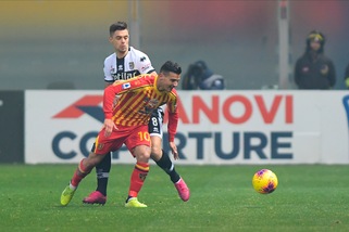 Il Parma supera il Lecce e sogna l'Europa League