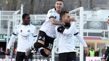 Serie B: l'11 febbraio si recupera Spezia-Cremonese