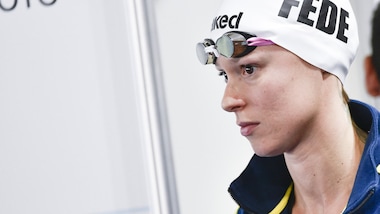 Olimpiadi rinviate, Federica Pellegrini: "Devo nuotare un altro anno, c..."