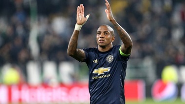 Inter, è fatta per Young dal Manchester United