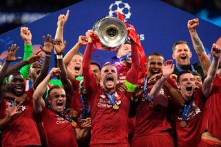 The Times: "Champions League con gironi da 6 nei piani della Uefa"