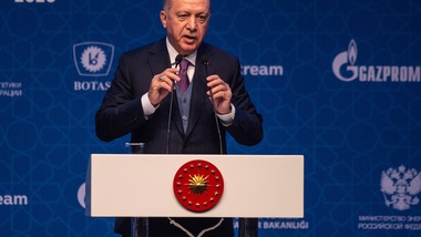 Tensione tra Erdogan e Haftar, Sarraj potrebbe disertare Berlino. L'Europa attende