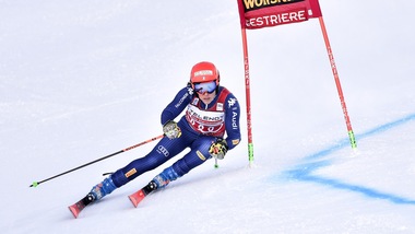 Brignone e Vlhova vincono alla pari al Sestriere: Shiffrin terza a un centesimo