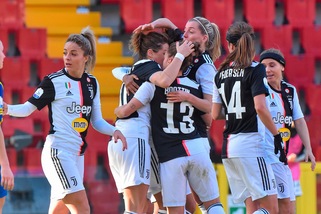 Girelli-Cernoia: la Juve vince anche ad Empoli, 6-1 della Fiorentina