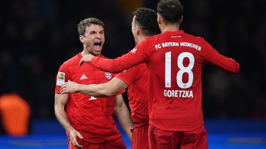 Il Bayern Monaco vince senza problemi con l'Hertha. Anche Perisic in gol