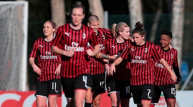 Grande rimonta del Milan sulla Roma: da 0-2 a 3-2 nel segno di Thorvaldsdottir