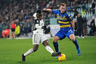 L'emozione di Kulusevski alla "prima" allo "Stadium"