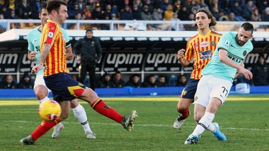 Lecce, ufficiale: Benzar ceduto al Perugia