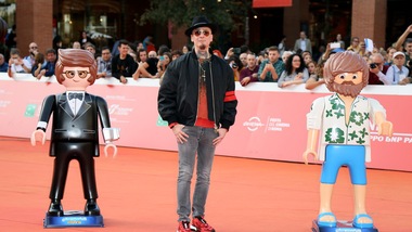 J-Ax sulla partecipazione di Junior Cally a Sanremo: "Si deve accettare il rap"