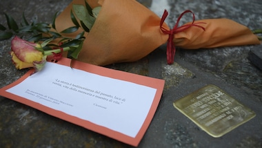 Giorno della Memoria, installazione di altre 13 pietre d'inciampo a Firenze