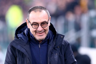 Napoli-Juve, la probabile formazione di Sarri: terzini obbligati