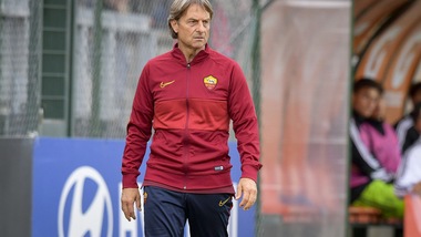 Primavera Roma, De Rossi: "Troppi gol presi: serve migliorare individualmente e di reparto"