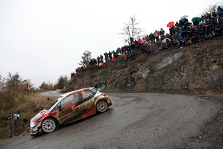 Rally, Montecarlo: Evans al comando davanti a Ogier