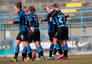 L'Inter travolge l'Empoli, la Roma blocca la Fiorentina sul 2-2