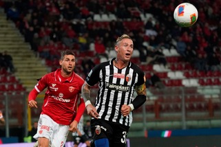 Frosinone-Ascoli, ufficiale lo scambio Trotta-Ardemagni