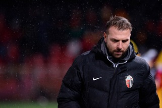 Ascoli, è ufficiale l'esonero del tecnico Zanetti