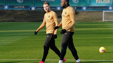 Inter: Lukaku, Eriksen, Godin, Young e Moses lasciano l'Italia