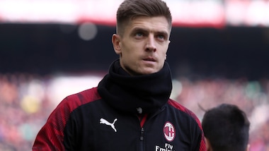 Daily Star: "Piatek, il West Ham offre 35 milioni di euro al Milan"