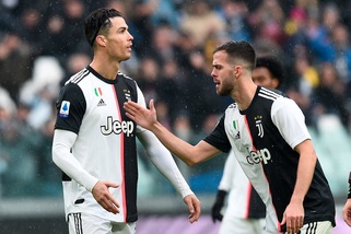 Juve, per Ronaldo e Pjanic ancora lavoro personalizzato