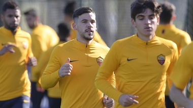 Roma, ecco Carles Perez e Villar: allenamento a Trigoria
