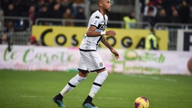 Parma, per Hernani solo terapie