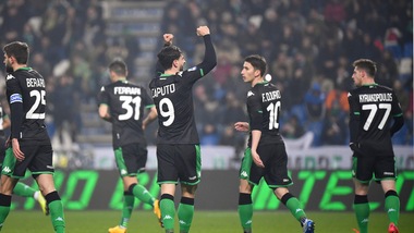 Sassuolo-Roma 4-2: doppietta di Caputo, che batosta per Fonseca