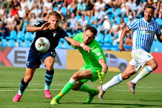 Diretta Lazio-Spal ore 15: come vederla in tv e formazioni ufficiali