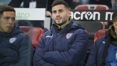 Cagliari, Pereiro si presenta: "Recoba un idolo, voglio lasciare il segno"