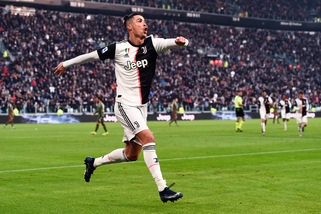 Compleanno Cristiano Ronaldo, gli auguri della Juve: "Il meglio deve ancora venire"