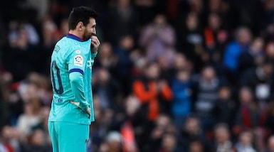 Barcellona, Setien: “Messi a disagio? Mi preoccupa più il ko di Dembélé”