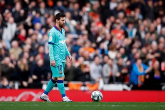 Express: "Messi al City per Guardiola, Aguero e la Champions"