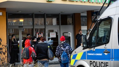 Medico abusava delle pazienti: condannato a 3 ergastoli