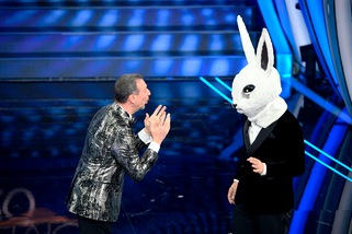 Sanremo, ascolti: 9,5 milioni per quarta serata, 53,3% share