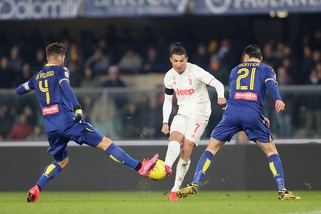 Verona-Juve 2-1, il tabellino