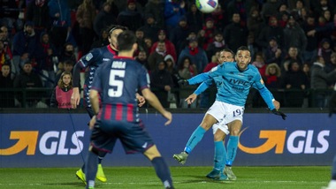 Insigne lancia il Benevento e firma l'1-0 al Cosenza