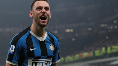De Vrij: "Lazio-Inter? Una sfida che ogni calciatore vorrebbe giocare"