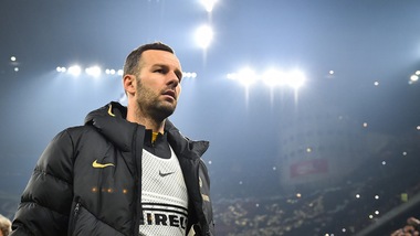 Inter, ansia Handanovic. Si valuta Viviano