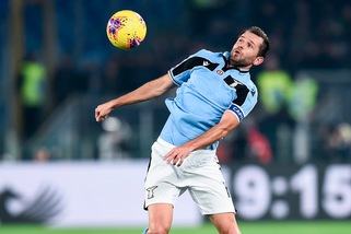 Lazio, Lulic finisce ko: si deve operare alla caviglia