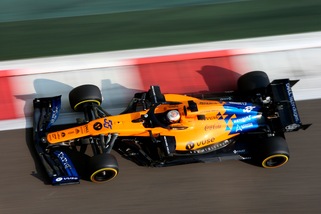 McLaren, Sainz sulla nuova monoposto: "È un grande giorno per tutti noi"