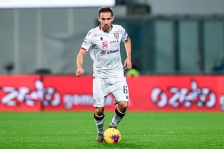 Cagliari, Faragò e Cacciatore: terapie. Rog in parte in gruppo