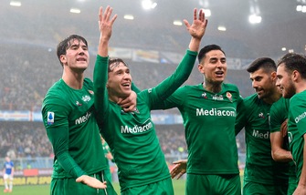 Serie A, 5-1 della Fiorentina alla Sampdoria: Vlahovic-Chiesa show. Parma ok, basta Gervinho