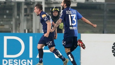 Al Chievo basta la doppietta di Giaccherini: 2-0 alla Salernitana