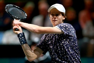 Sinner al secondo turno del 250 di Marsiglia