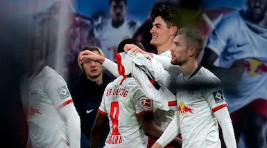 Bundesliga, Schick in gol ma il Lipsia pareggia. Show e polemiche tra Union e Wolfsburg