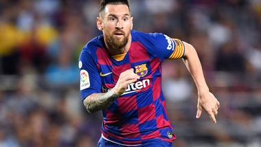 Coronavirus, Messi e compagni controllati all'aeroporto di Napoli