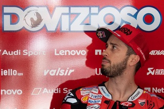 Dovizioso presenta il suo docu-film "Undaunted"