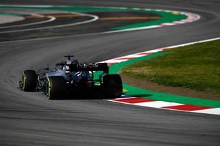 Test F1 Barcellona, mattinata con Bottas al comando
